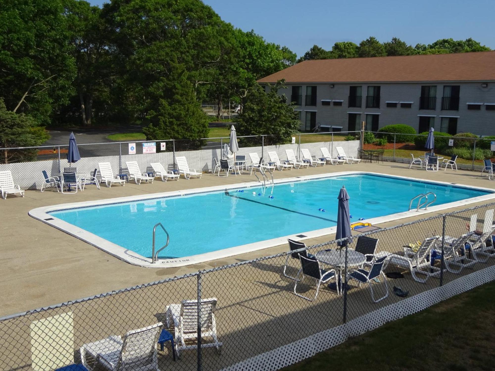 The Mariner Resort Cape Cod By The Red Collection West Yarmouth Exterior foto